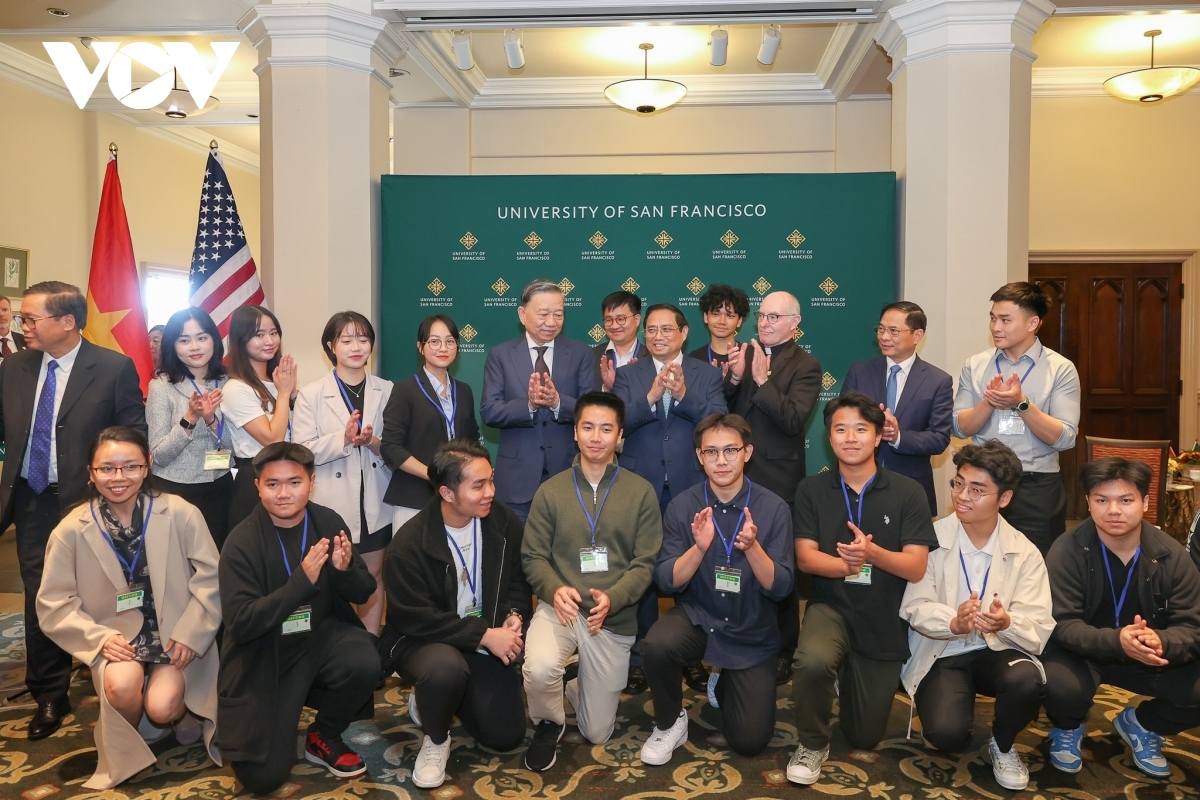 Government leader visits University of San Francisco